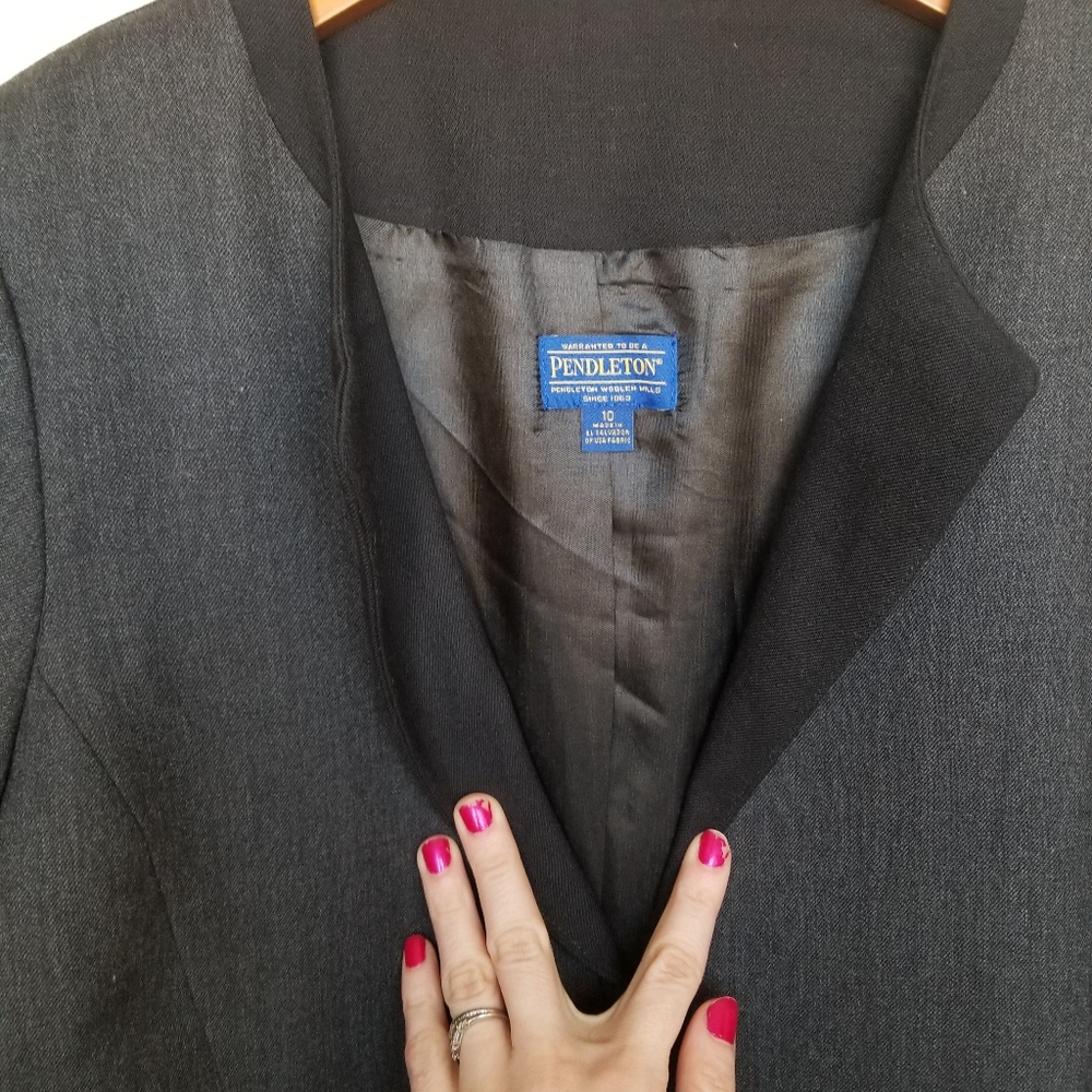 Pendleton blazer - Picture 12 of 16